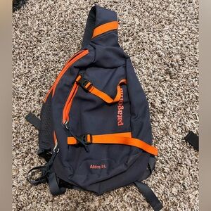 Patagonia Atom 8L